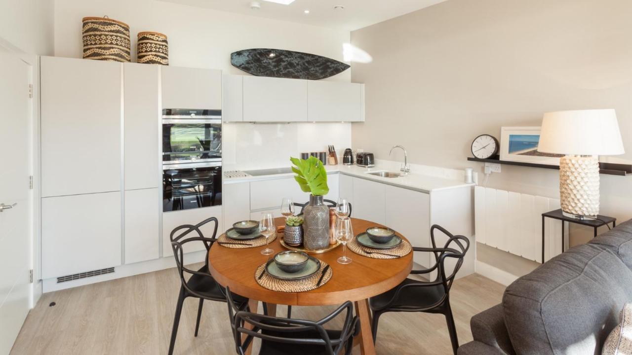 2 Woolacombe West - Luxury Apartment At Byron Woolacombe, Only 4 Minute Walk To Woolacombe Beach! Eksteriør billede